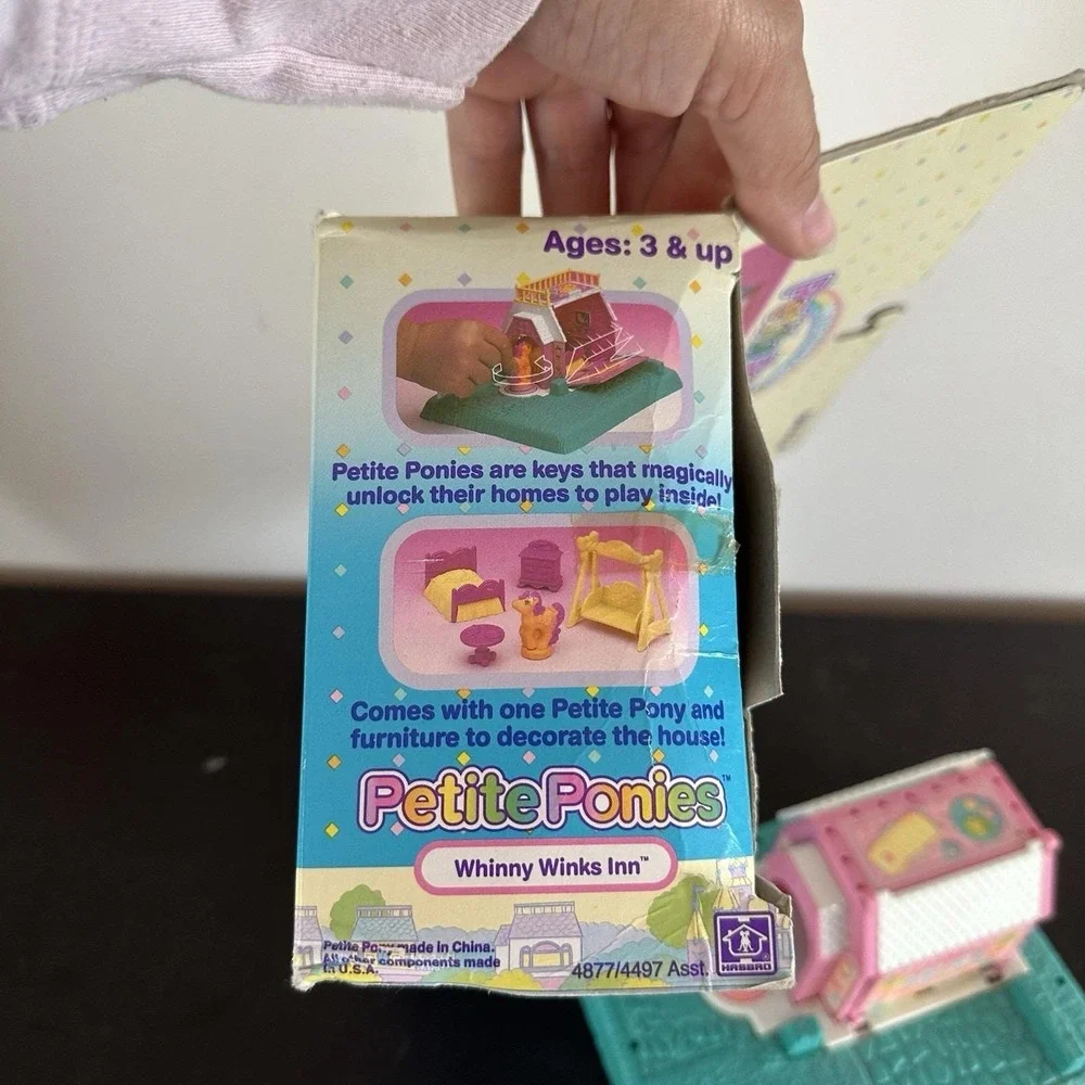 Vtg Petite Ponies My Little Pony Mini Whinny Winks Inn With Box